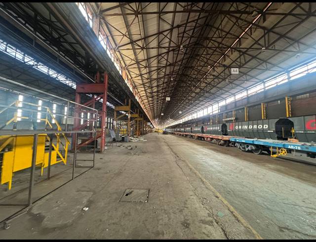 20,000M² WAREHOUSE TO LET IN PRETORIA INDUSTRIAL